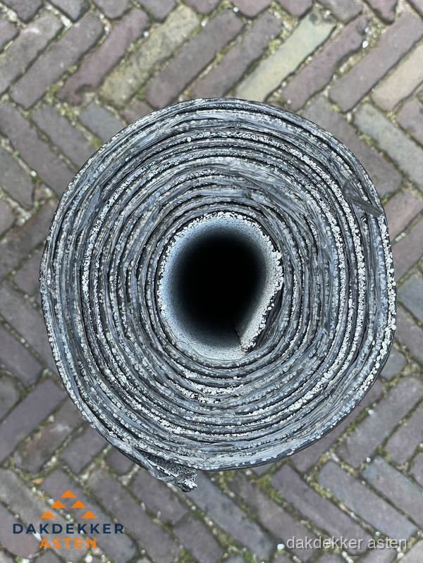Rol EPDM dakbedekking materiaal voor plat dak in Asten Rol EPDM dakbedekking materiaal voor plat dak in Asten